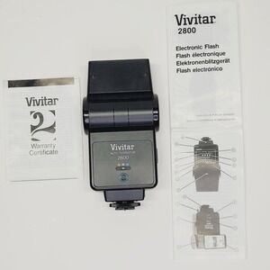 Vivitar Auto Thyristor 2800 Shoe Mount Flash Camera